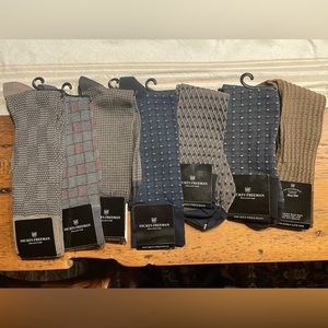 Seven (7) Pair New Men Dress Socks- HICKEY FREEMAN. One Size Fits All